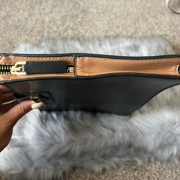 BCBG MAXAZRIA clutch/ tablet cover- used - Picture 5 of 6